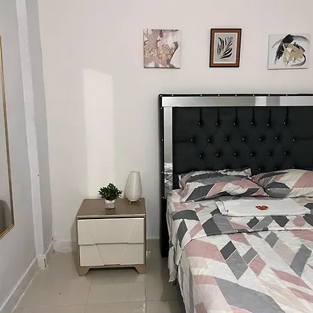 Casa Familiar Encanto Historico En El Mej0r Barrio De La Ciudad
